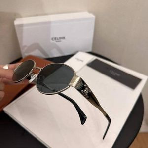 lunettes-de-soleil-celine-–-collection-2024-gris-metallise