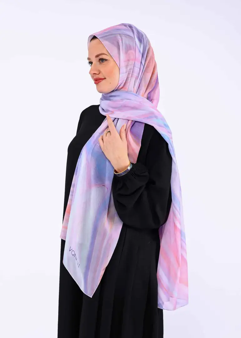 vonaju-loma-soft-pastel