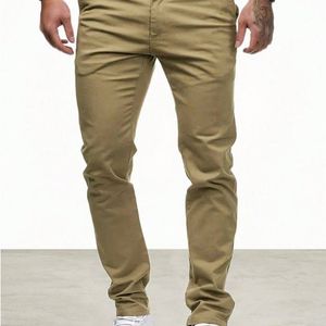 pantalon-de-couleur-unie-avec-poches
