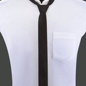 Cravate étroite filetée noire de 4 cm pour hommes