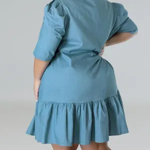 Robe en jean grande taille à manches courtes