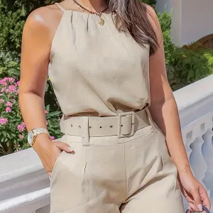 ensemble-decontracte-deux-pieces-uni-haut-sans-manches-et-short-a-poch