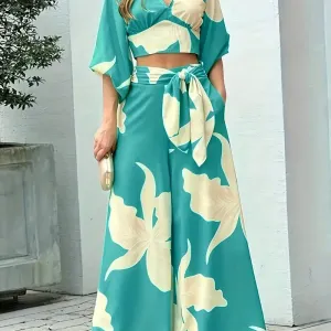 ensemble-de-pantalons-a-imprime-floral-de-style-vacances-chemisier-cou