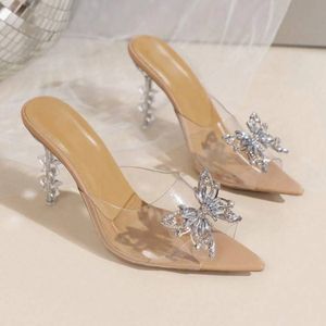 sandales-a-talons-a-bout-pointu-avec-decor-de-papillon-en-strass-pour-