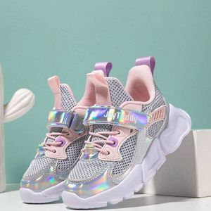 Basket en maille respirante à la mode et confortables pour enfants