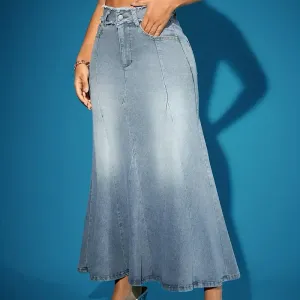 jupe-longue-en-jean-bleu-delave-a-taille-brute-jeans-et-vetements-en-j