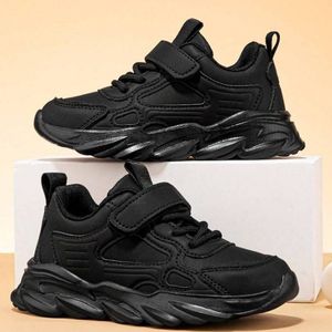 Basket de sport Noir