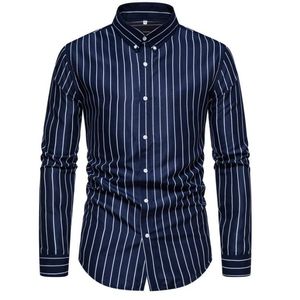 chemise-rayee-boutonnee-pour-hommes