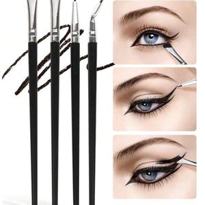 Ensemble de 4 Pinceaux de Maquillage Professionnels pour les Yeux