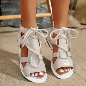 Sandales plates tendance à lanières pour femme
