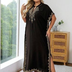 robe-caftan-brodee-noire-pour-femmes-tenues-de-couverture