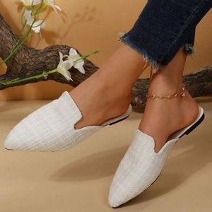 chaussures-plates-dexterieur-elegantes