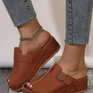 nouvelle-arrivee-sandales-marron-a-la-mode-et-confortables-pour-femmes
