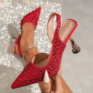 escarpins-pointus-a-talons-hauts-pour-femme