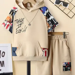 ensemble-2-pieces-pour-garcon-avec-t-shirt-a-capuche-et-short-a-manche