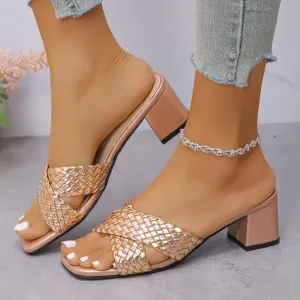 sandales-dete-elegantes-pour-femme-avec-motif-ecailles-de-poisson-dore
