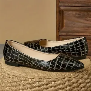ballerines-noires-a-bout-pointu-et-details-dores-pour-femme