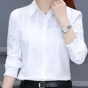 chemise-boutonnee-blanche-clair-pour-femme