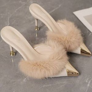 sandales-a-talons-hauts-unies-pour-femme