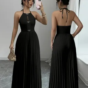 combinaisonnoireelegantesansmanchesavecnoeud