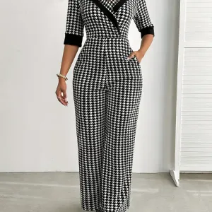 tailleurpantalonelegantnoiretblancamotifpieddepoulepourfemme