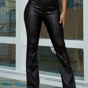 pantalonevasesexytaillehauteensimilicuir