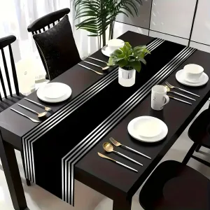 Chemin de table moderne et minimaliste à rayures noires et blanches