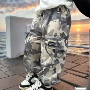pantaloncargolegercamouflagepourgarconcoupeampleavecplusieurspoches