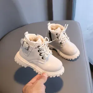 Paire de bottes de neige tout-terrain avec col en peluche et fermeture éclair