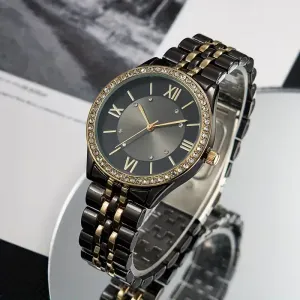 Montre minimaliste vintage pour femme à quartz (WD-083)