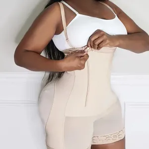 Short gainant taille haute pour femme grande taille