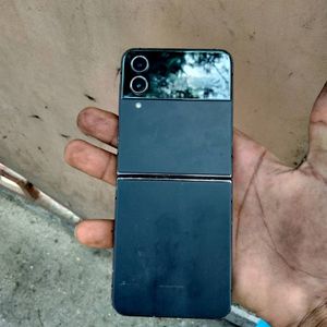 Samsung z flip 4